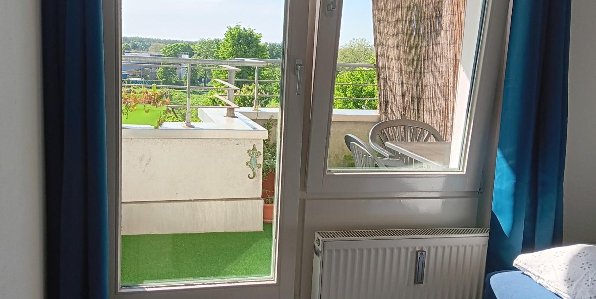 Zimmer Zentral In Berlín Exterior foto